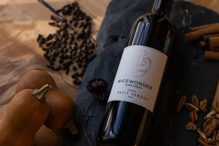 Nicewonder Vineyards wine bottle
