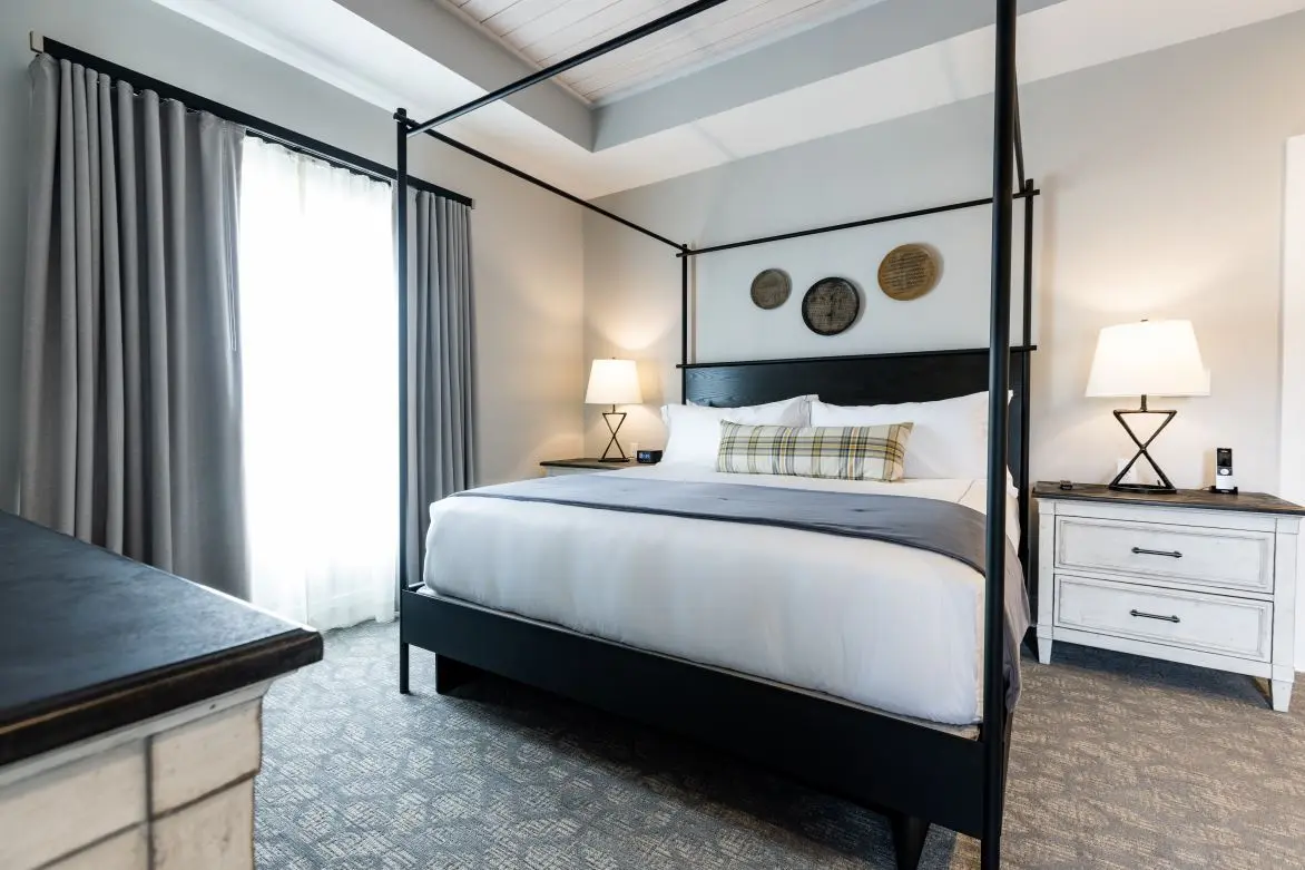 King bed